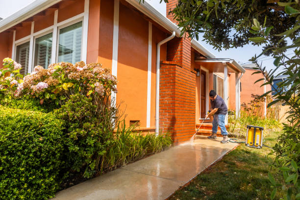 Why Choose Our Certified Pressure Washing Experts for Your Project Needs in Poplar Plains, CT?