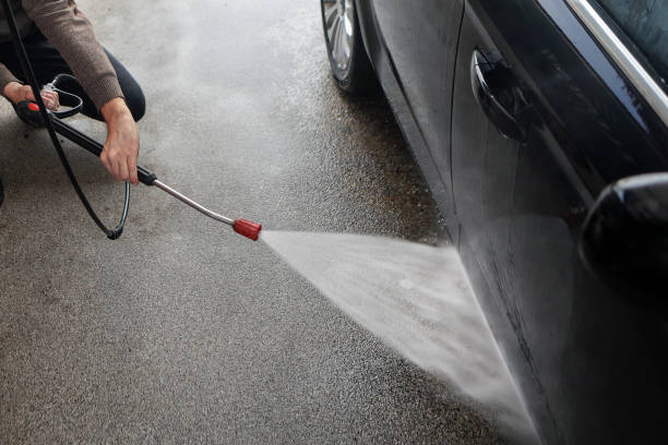 Best Garage Pressure Washing  in Poplar Plains, CT